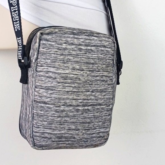 ♥️SOLD♥️PINK VICTORIA'S SECRET Gray & Black Cool Crossbody Utility Bag Like New! - Picture 8 of 12